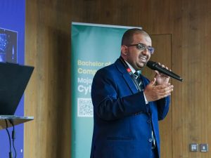 Dr. Hamada Al-Absi at the Cyber Security in the Age of AI Masterclass held at Barzan University College.