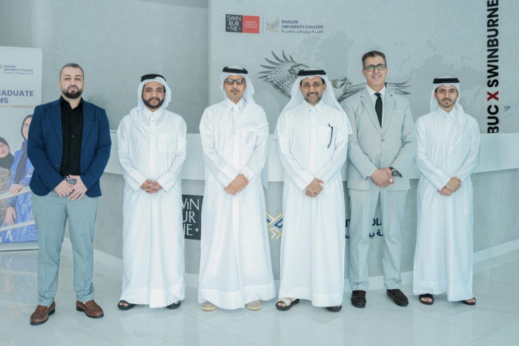 H.E. Sheikh Abdullah bin Nasser bin Khalifa Al-Thani with the leadership team of Barzan University College during his campus visit.
